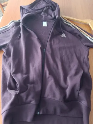 Chaqueta Adidas Morada con Cremallera