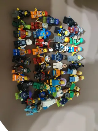 Lote de 40+ Figuras Lego Minifiguras