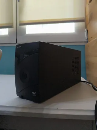 UPS Woxter 650 VA