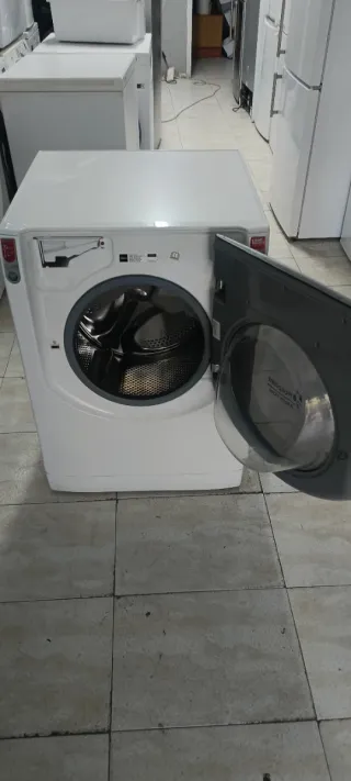 Lavadora-Secadora Hotpoint Ariston 10kg/7kg