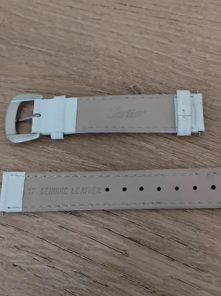 Correa Cartier Blanca y Plateada