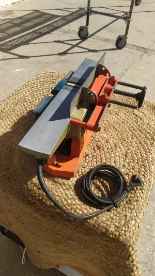 Cepillo Virutex B-65