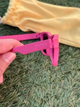 Gafas de sol Polaroid infantiles fucsia