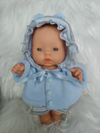 Precioso Muñeco Bebé de Berbesa con Saquito