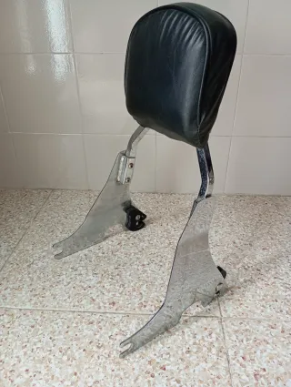 Respaldo Harley-Davidson Cromo y Piel