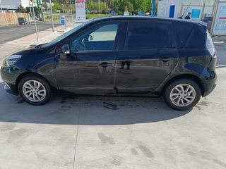 Renault Scenic 2012