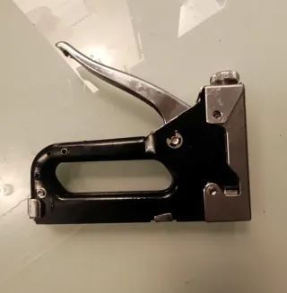Grapadora Hobby Compacta
