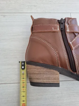 Botines piel Nival utilizados 1 vez. Talla 36