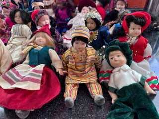 Muñecas de porcelana de varios países
