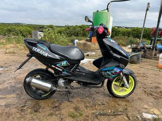 Yamaha Aerox 49cc Scooter Negra