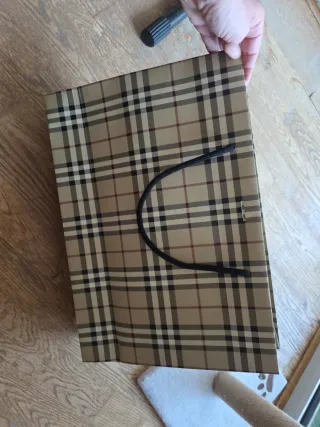 Borse di carta Burberry
