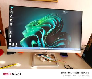 Monitor HP 24 - Design Elegante