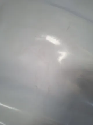 Piel blanco roto con algunos fallos 15€.