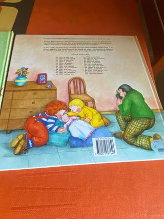 Lot de dos llibres d' en TEO anys 90