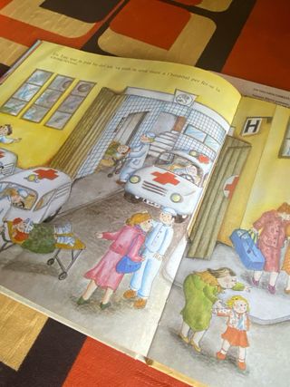 Lot de dos llibres d' en TEO anys 90