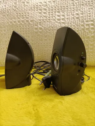 Repetidor WiFi TP-Link AC1750 + Altavoces