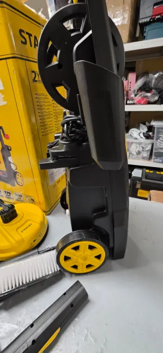 Hidrolimpiadora Stanley SXPW24BX 170 Bar