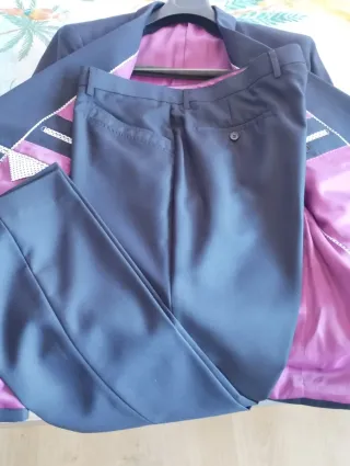 Traje de caballero azul