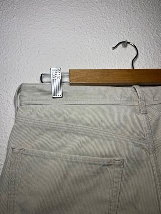 Pantalones de pana Banana Republic crema