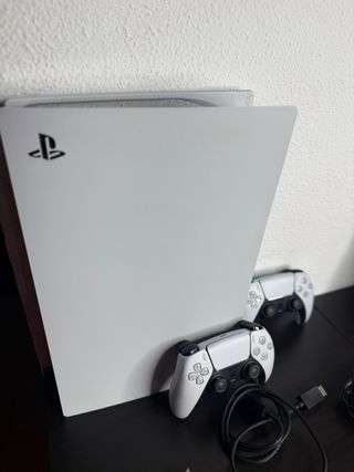 Consola PS5 Digital + 2 Mandos