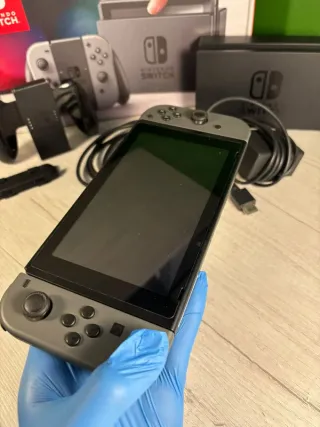 Nintendo Switch Console Full Set | Grey Joy-Con |