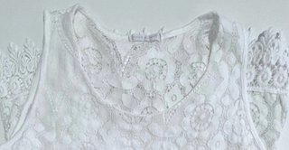 Top in pizzo bianco