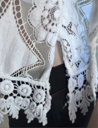 Top in pizzo bianco