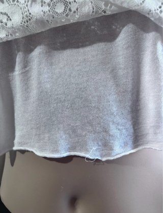 Top in pizzo bianco