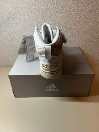 NUEVAS | 38-41 | Adidas PostMove Mid LD99