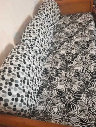 Estructura de cama de madera