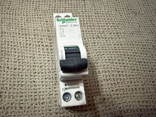 Interruptor DPN 25A Schneider Electric