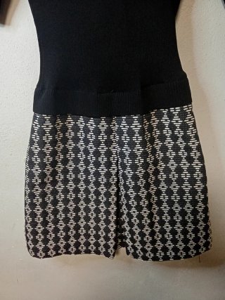 Vestido elástico Morgan negro y blanco