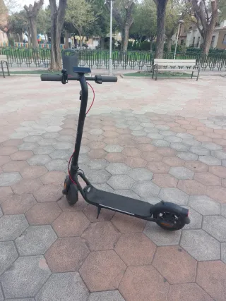 Patinete Eléctrico Negro