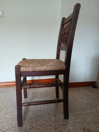 Escritorio + silla de regalo