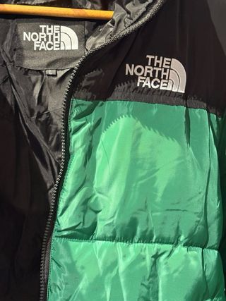 Chaqueta The North Face Verde y Negra