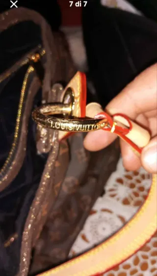 Borsa Louis Vuitton nera e oro