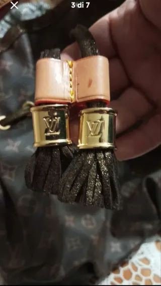 Borsa Louis Vuitton nera e oro