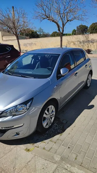Peugeot 308 2016