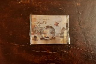 Anello Lindt con charm fiore