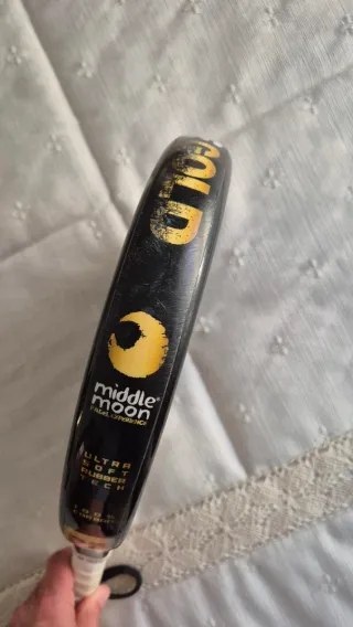 Pala de pádel Middle Moon Eclipse Gold