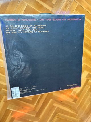 Vinilo Voiski & Hadone - On the Edge of Adhesion.