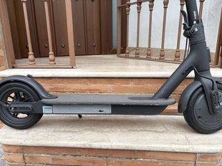 Patinete Eléctrico Xiaomi Essential