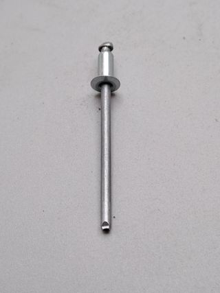 RA608176 8 x Remaches MGB