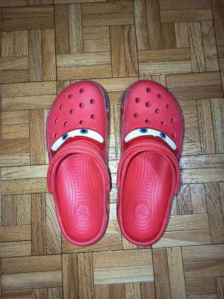 Zuecos Rayo McQueen Talla 42