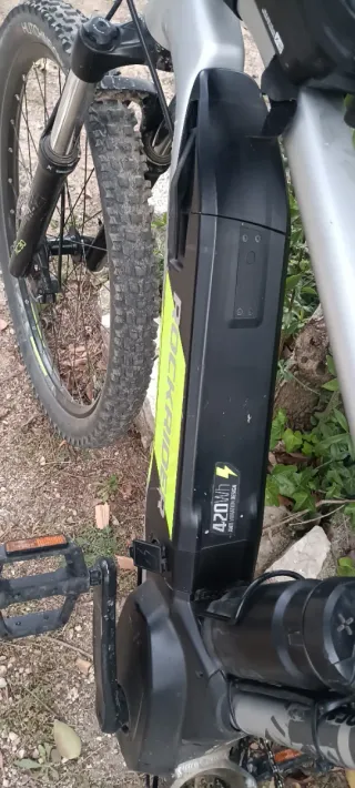 Bicicleta BTT Eléctrica