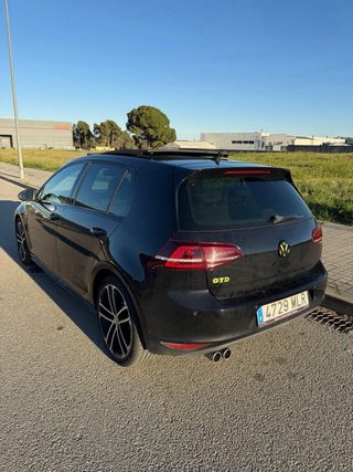 Volkswagen Golf 2014