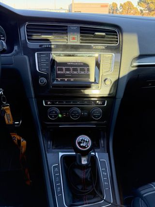 Volkswagen Golf 2014