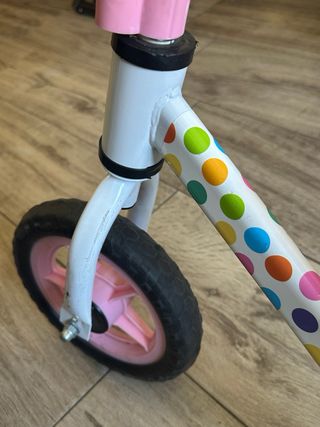 Bicicleta de equilibrio infantil