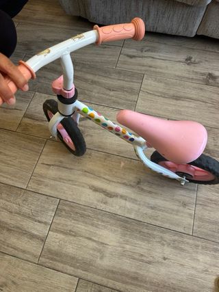 Bicicleta de equilibrio infantil