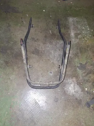 Defensa y portabultos Vespa